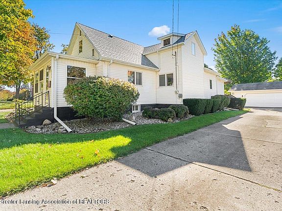 4th image of 205 W Cass St
