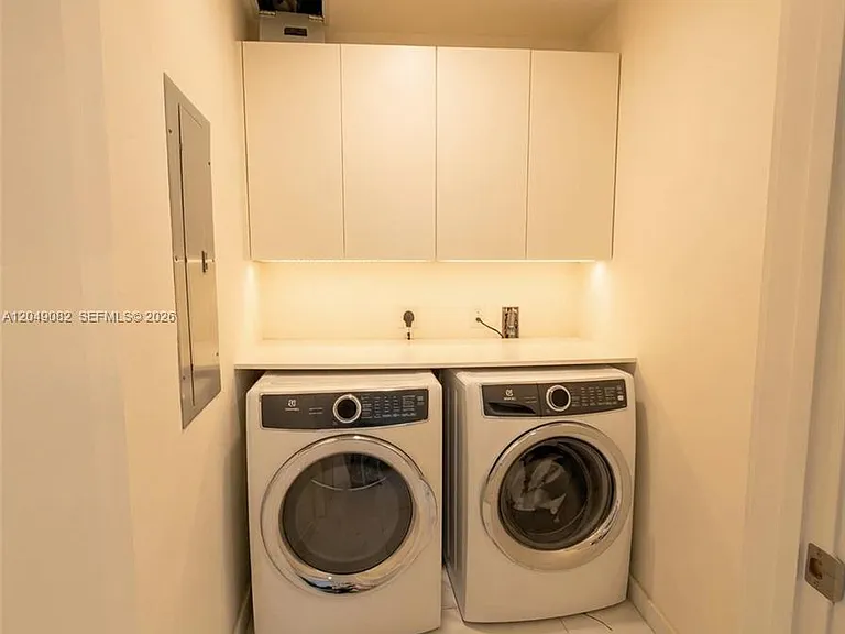 851 NE 1st Ave #2301 — Photo 8