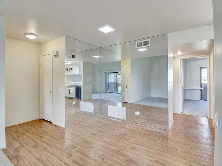 291 E Mel Ave #253 — Photo 5
