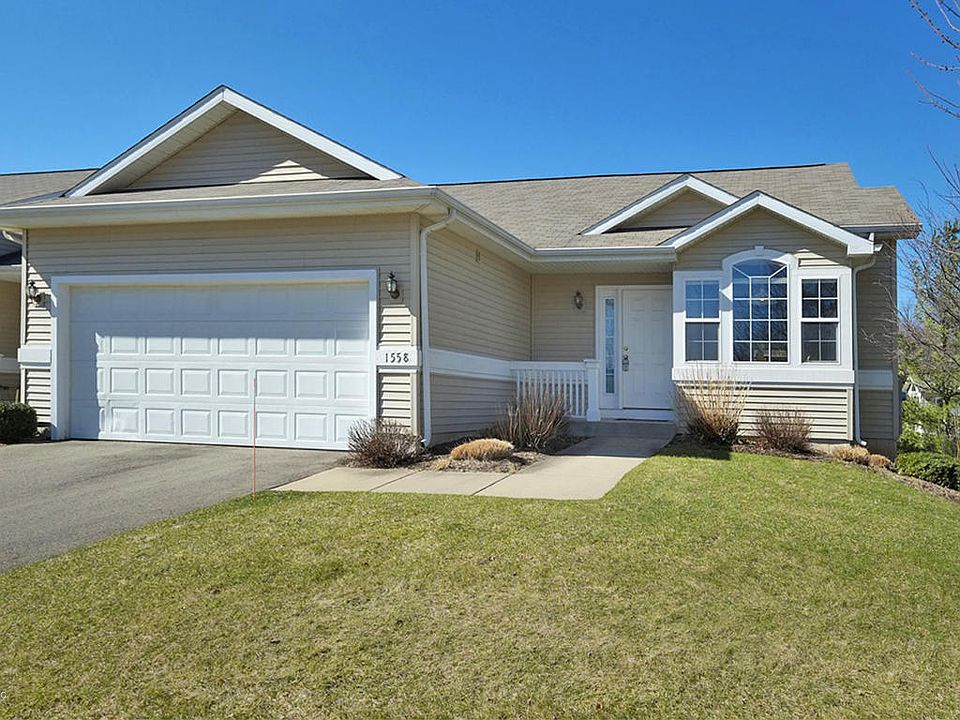 1st image of 1558 Skylark Way