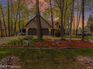 4650 Queens Way, Gladwin, MI 48624