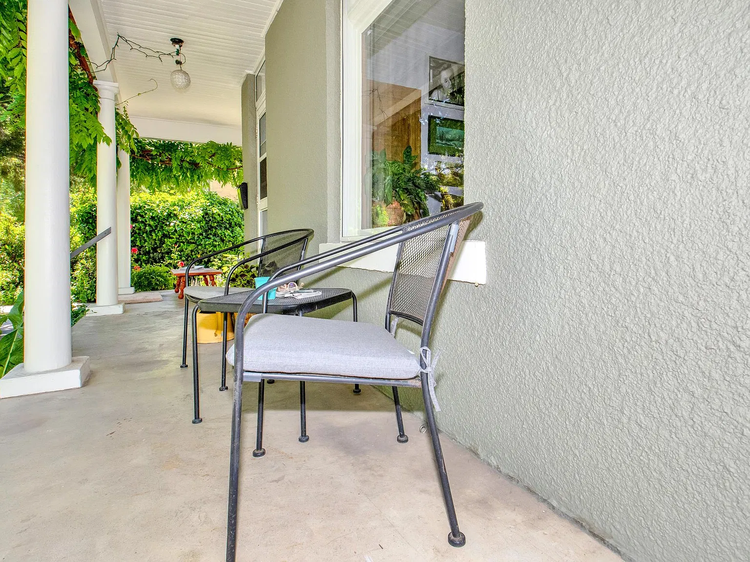 1 bed, 669 sqft, $1,300 — Photo 2