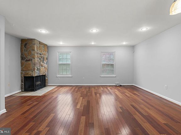 5th image of 8437 Snowden Oaks Pl
