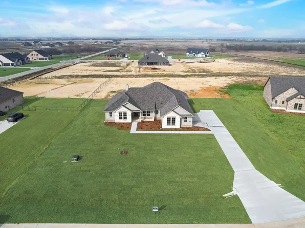 12112 Magma Ct, Krum, TX 76249