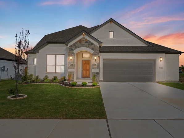 1936 Nightfall Dr, Alvarado, TX 76009