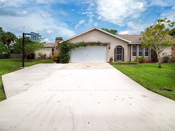 2nd image of 2637 Montego Dr