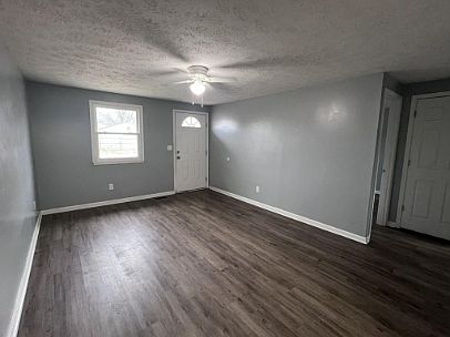 2nd image of 1110 Leota Dr #1110