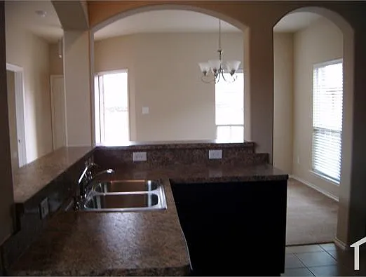 2229 Julian Dr — Photo 4