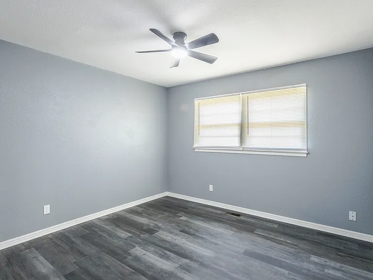 308 S Payne St — Photo 19