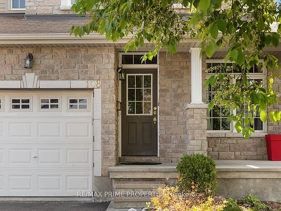 2nd image of 108 Jade St