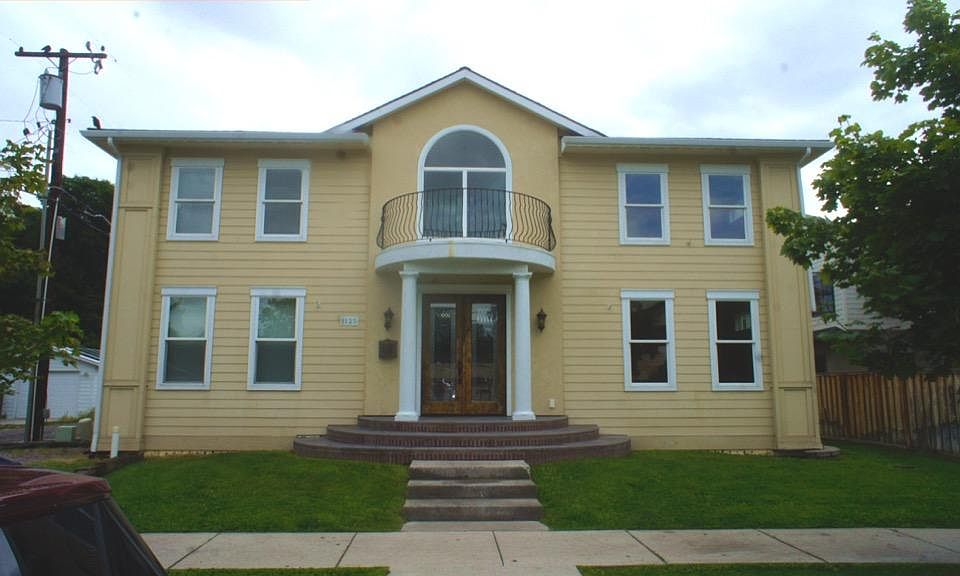 1st image of 1125 Helen Ave
