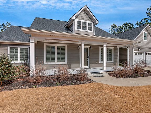 3rd image of 533 Stokes Dr