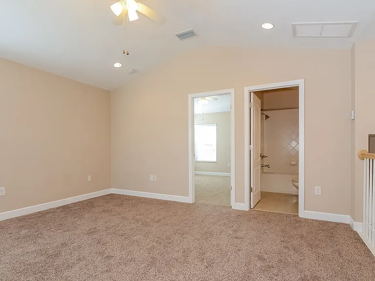 7830 Grasmere Dr — Photo 7