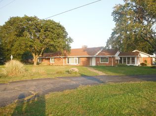 7758 Brookville Salem Rd, Brookville, OH 45309