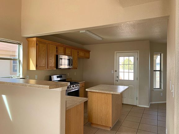 4th image of 14013 Robert Ituarte Dr