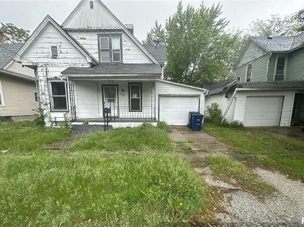 518 E 4th Ave, Monmouth, IL 61462