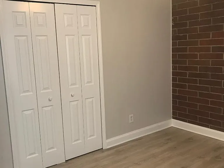 Unit Photo
