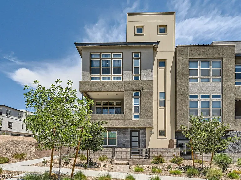 11821 Stone Run Ave — Photo 2