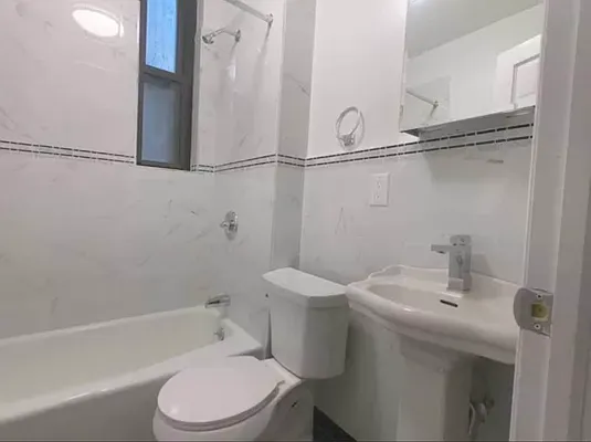 Rented by REAL New York | media 5