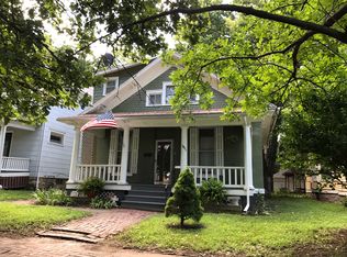 1021 SW Mulvane St, Topeka, KS 66604