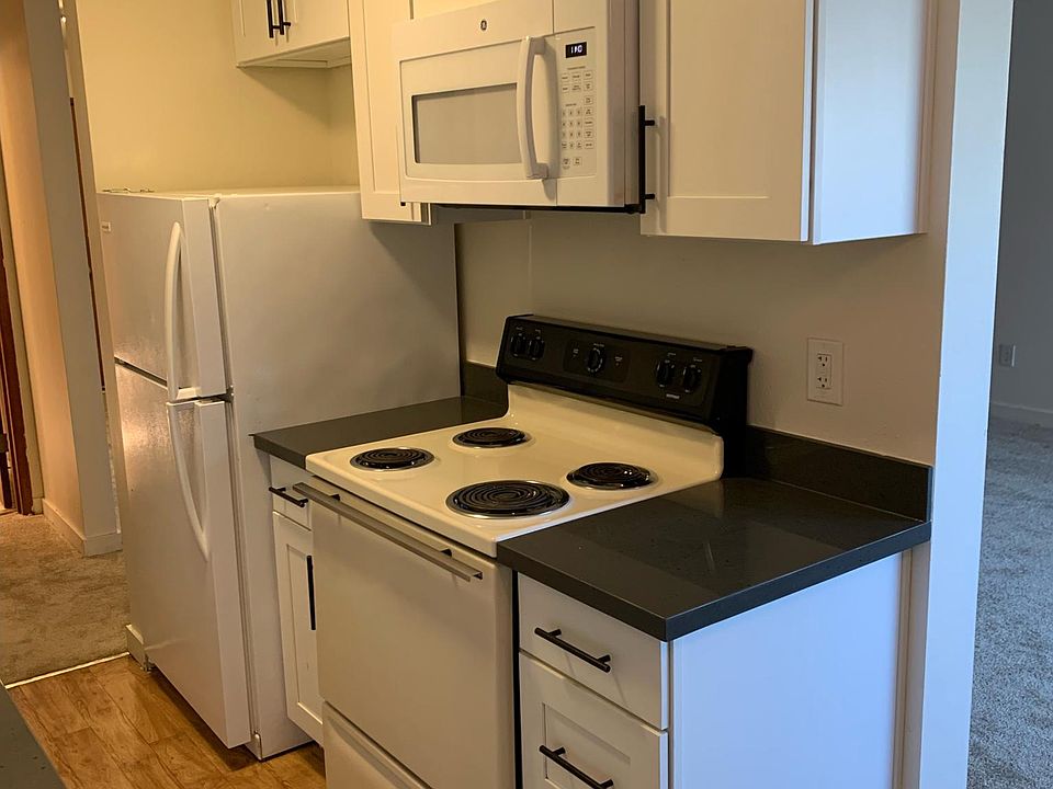 1st image of 4073 Gilman Ave W #204
