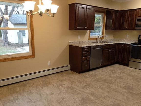 5th image of 2036 161st Ave NW