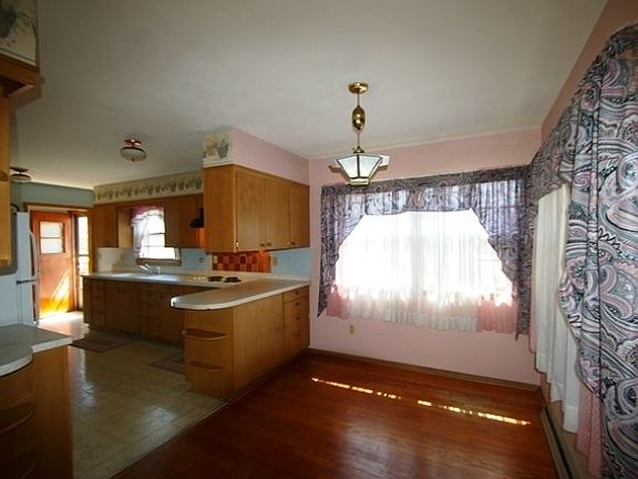 4th image of 5187 Irish Ln