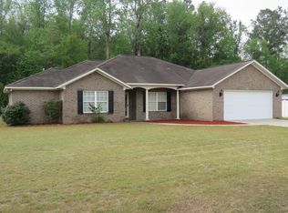 203 Teresa Ave, Allenhurst, GA 31301