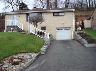 756 Riehl Dr, Pittsburgh, PA 15234