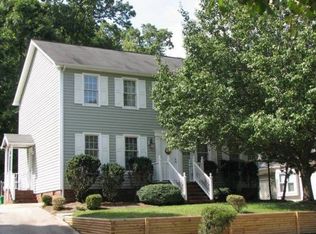 3019 Colony Dr, Jamestown, NC 27282