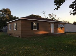 323 S Ash St, Wellington, KS 67152