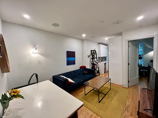 Rented by Massada Home Sales Inc | media 3