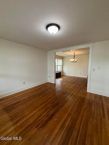 4th image of 4 Orford Street