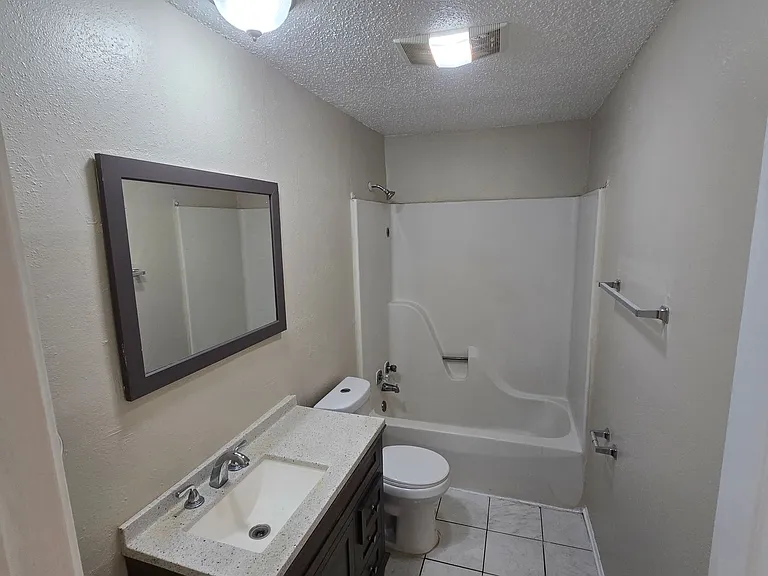 3019 Aspin Dr — Photo 9