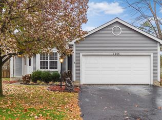 3266 Reed Point Dr, Hilliard, OH 43026