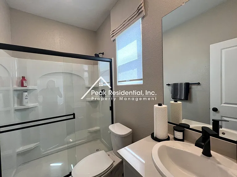 599 Lost River Ln — Photo 7