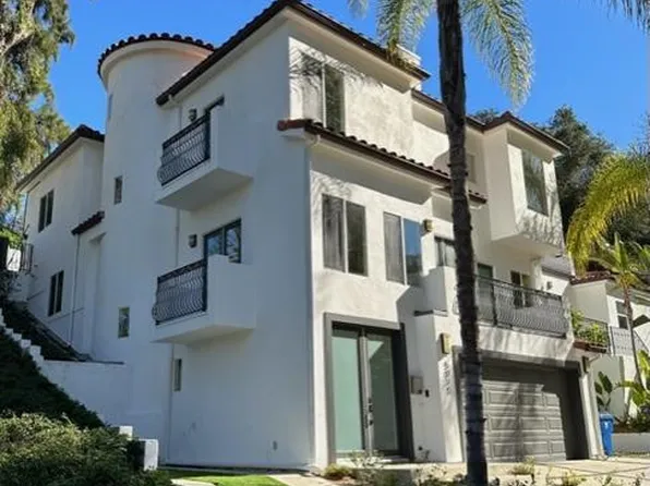 5070 Tendilla Ave, Woodland Hills, CA 91364