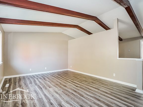 3rd image of 5241 Carbondale Dr
