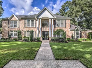 2111 Hickory Park Dr, Kingwood, TX 77345