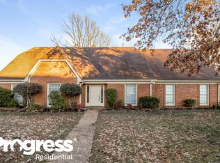 7345 Creek Bend Dr, Memphis, TN 38125