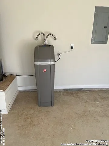 10329 Lynwood Vlg #101 — Photo 12