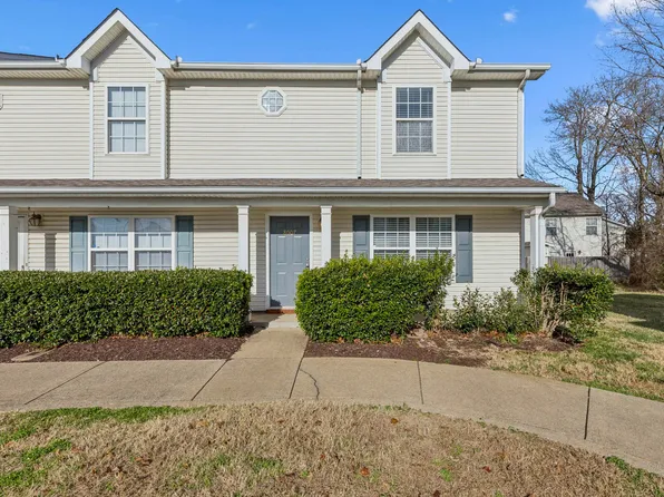 8007 Mickey Katz Cir, La Vergne, TN 37086