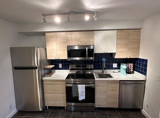 645 Q St NW #B, Washington, DC 20001