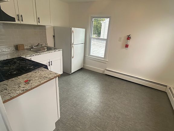 2nd image of 728 Anderson St APT 7