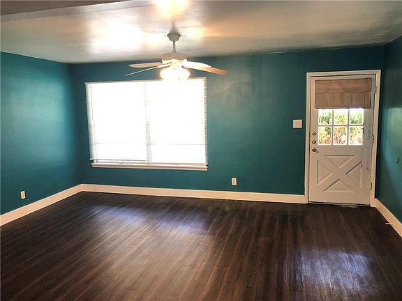 4th image of 4712 Philco Dr