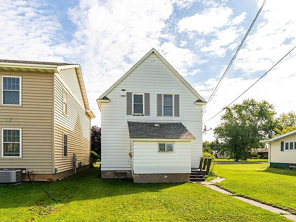 5th image of 1805 Garfield Ave
