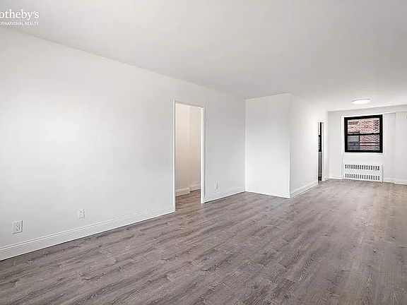4th image of 4901 Henry Hudson Pkwy W APT 5F