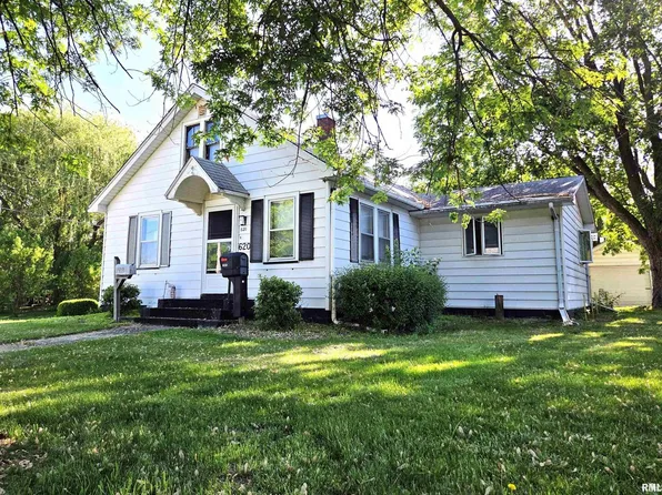 620 NW 2nd Ave, Aledo, IL 61231