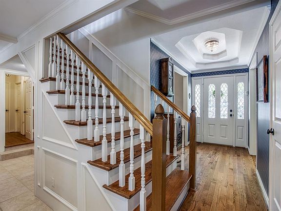 3rd image of 8715 Rocky Cove Cir