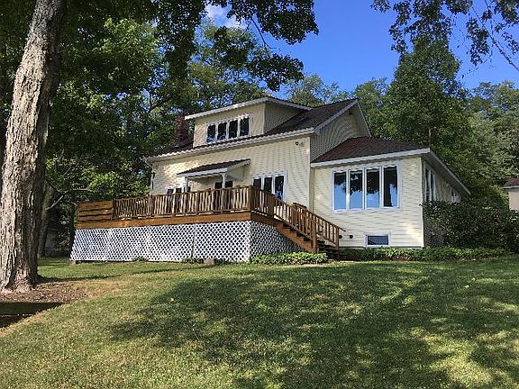 2nd image of 7133 Lake Ave